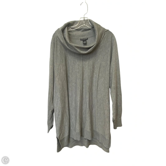 Top Long Sleeve By Chelsea And Theodore In Grey, Size: 3x