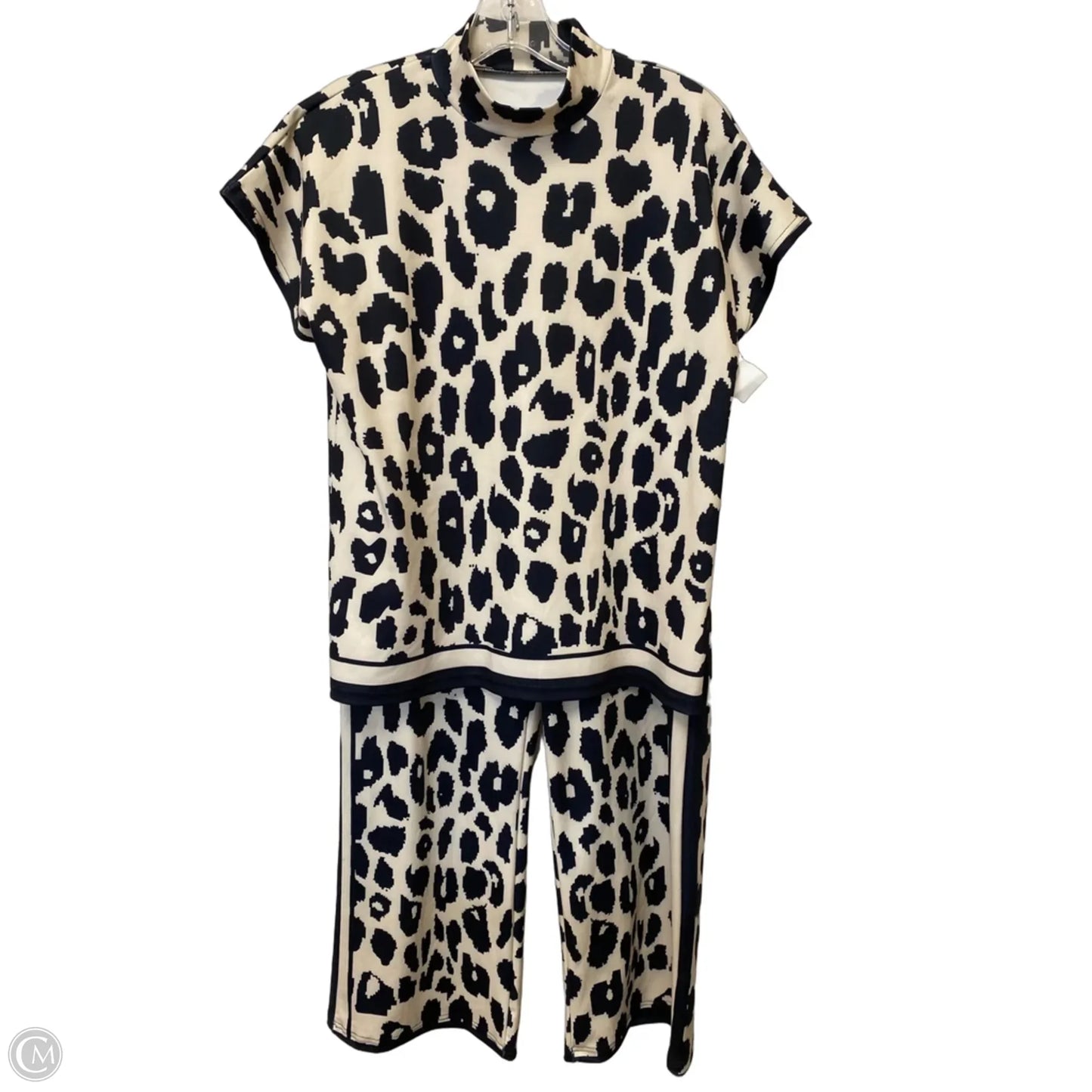 Top 2pc Short Sleeve By Clothes Mentor In Animal Print, Size: S
