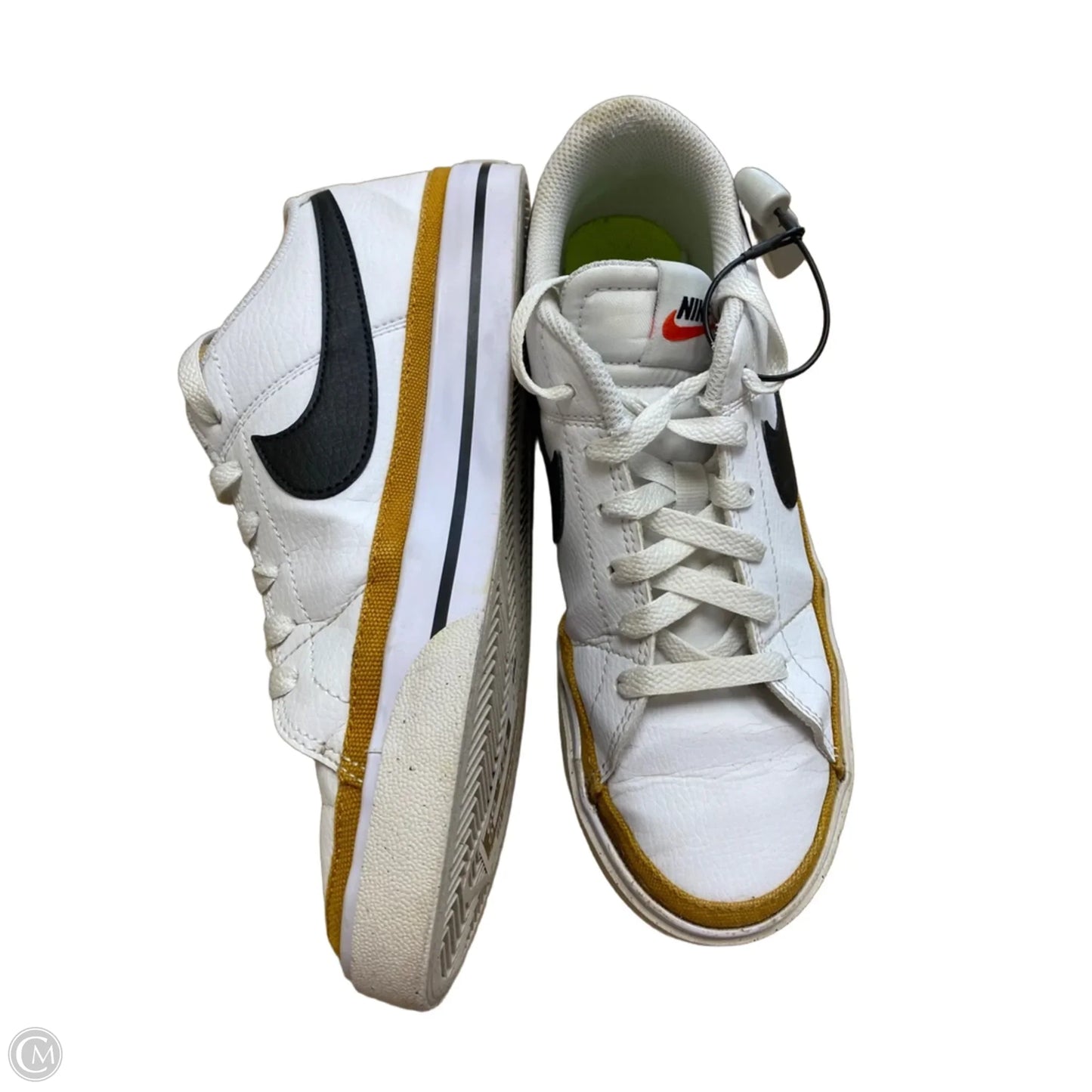 Shoes Sneakers By Nike In White, Size: 7.5