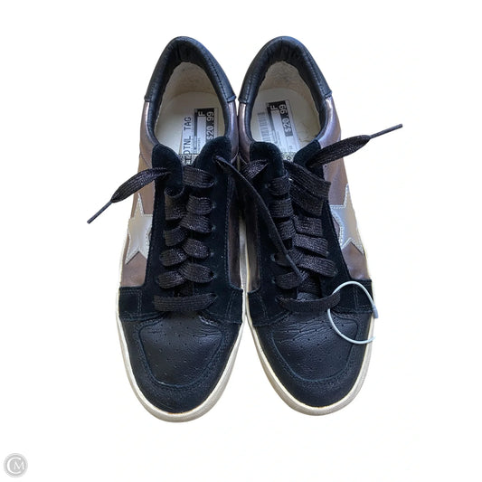 Shoes Sneakers By Vintage Havana In Black, Size: 10