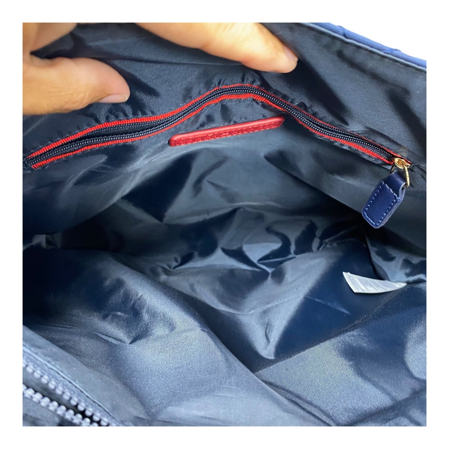 Handbag By Tommy Hilfiger In Blue, Size:Medium