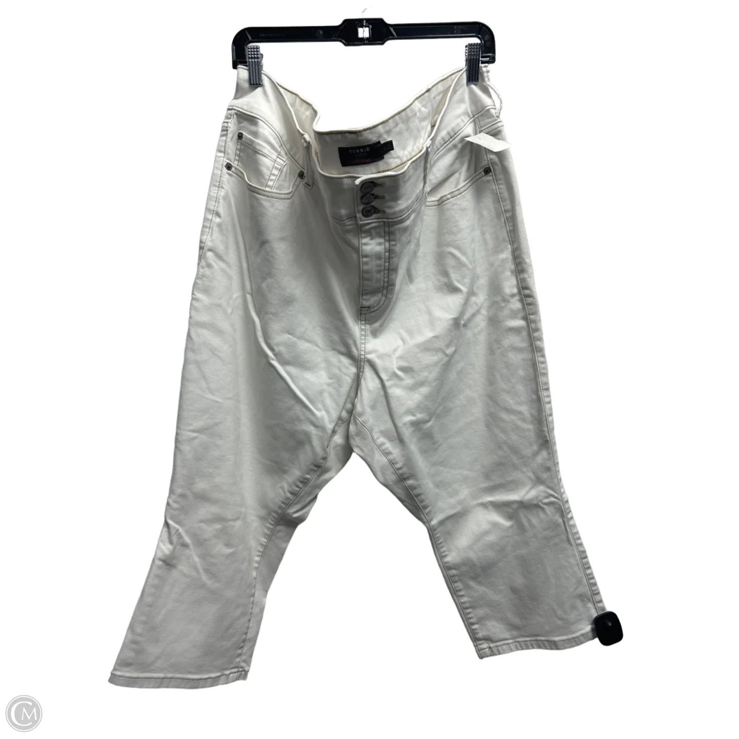 Jeans Cropped By Torrid In White, Size: 24