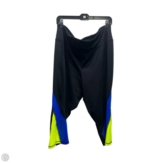 Athletic Capris By Livi Active In Black, Size: 22