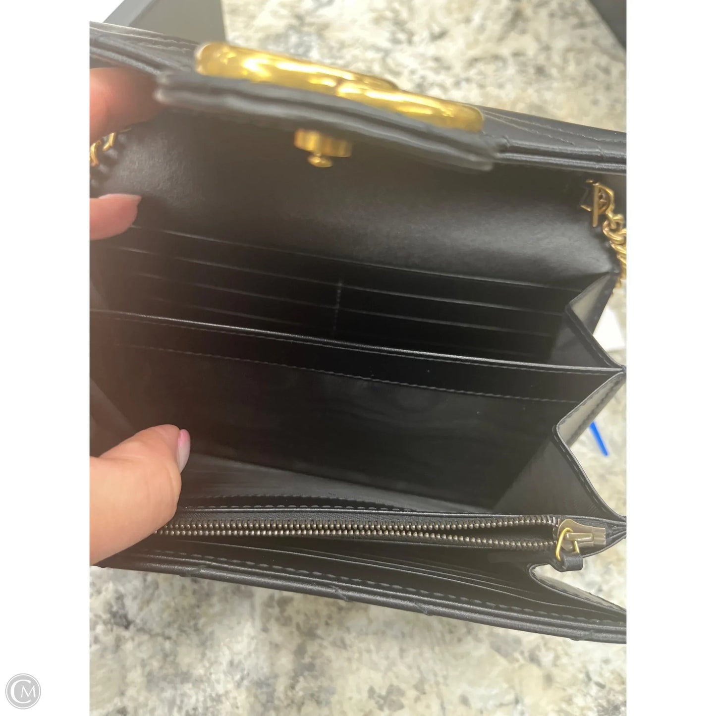 Crossbody Luxury Designer By Gucci, Size: Small
