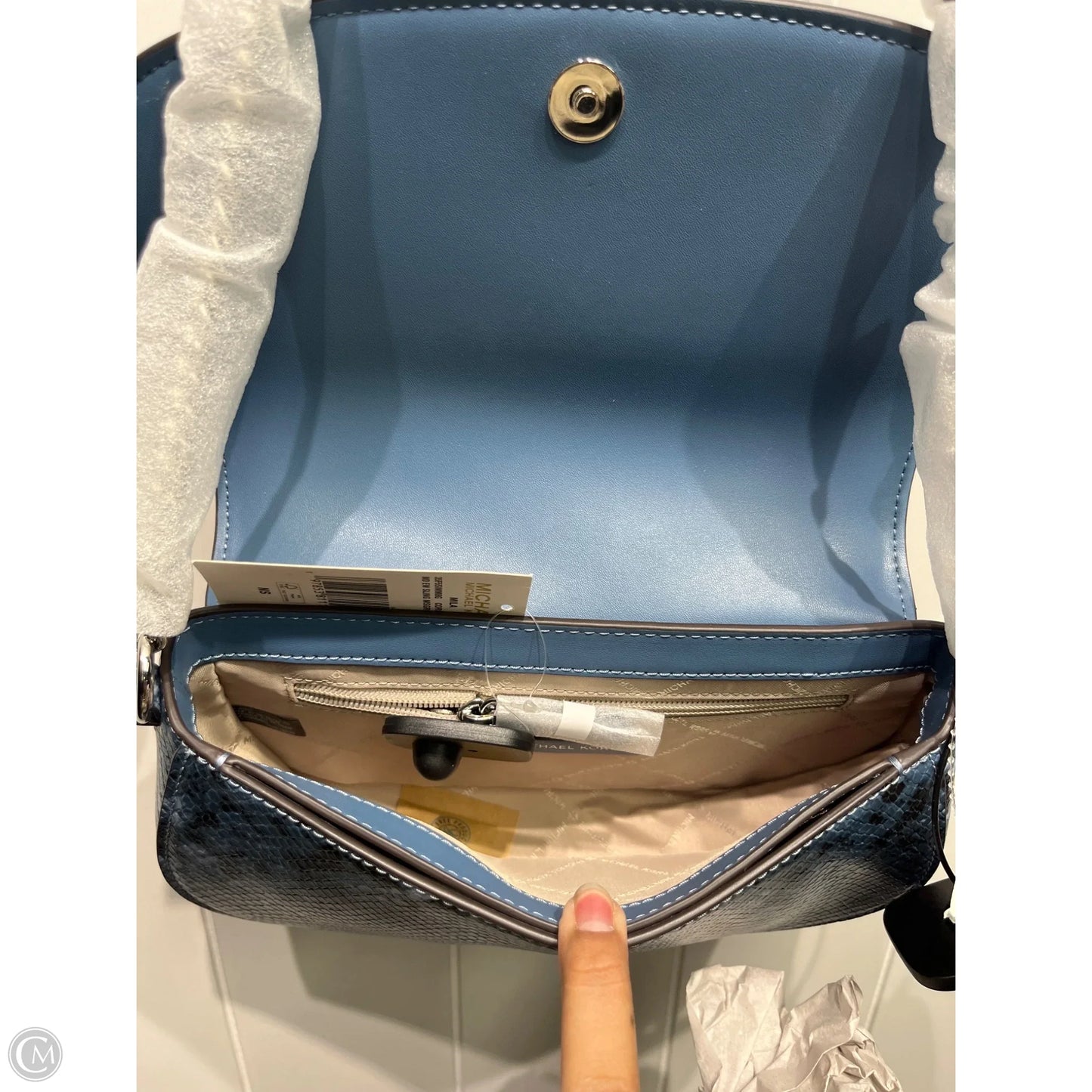 Handbag Designer By Michael Kors, Size: Medium