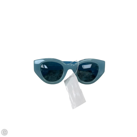 Sunglasses Luxury Designer By Burberry, Size: