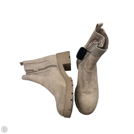 Boots Ankle Heels By No Boundaries In Beige, Size: 10