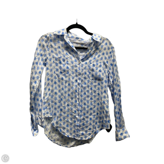 Top Long Sleeve Designer By Lilly Pulitzer In Blue & White, Size: Xxs