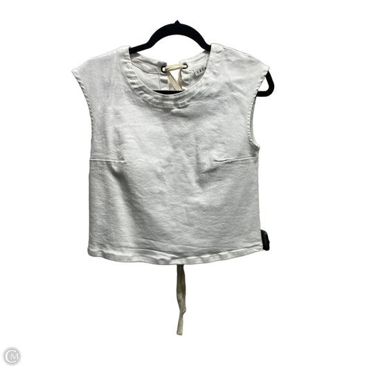 Top Sleeveless By Clothes Mentor In White, Size: Xs
