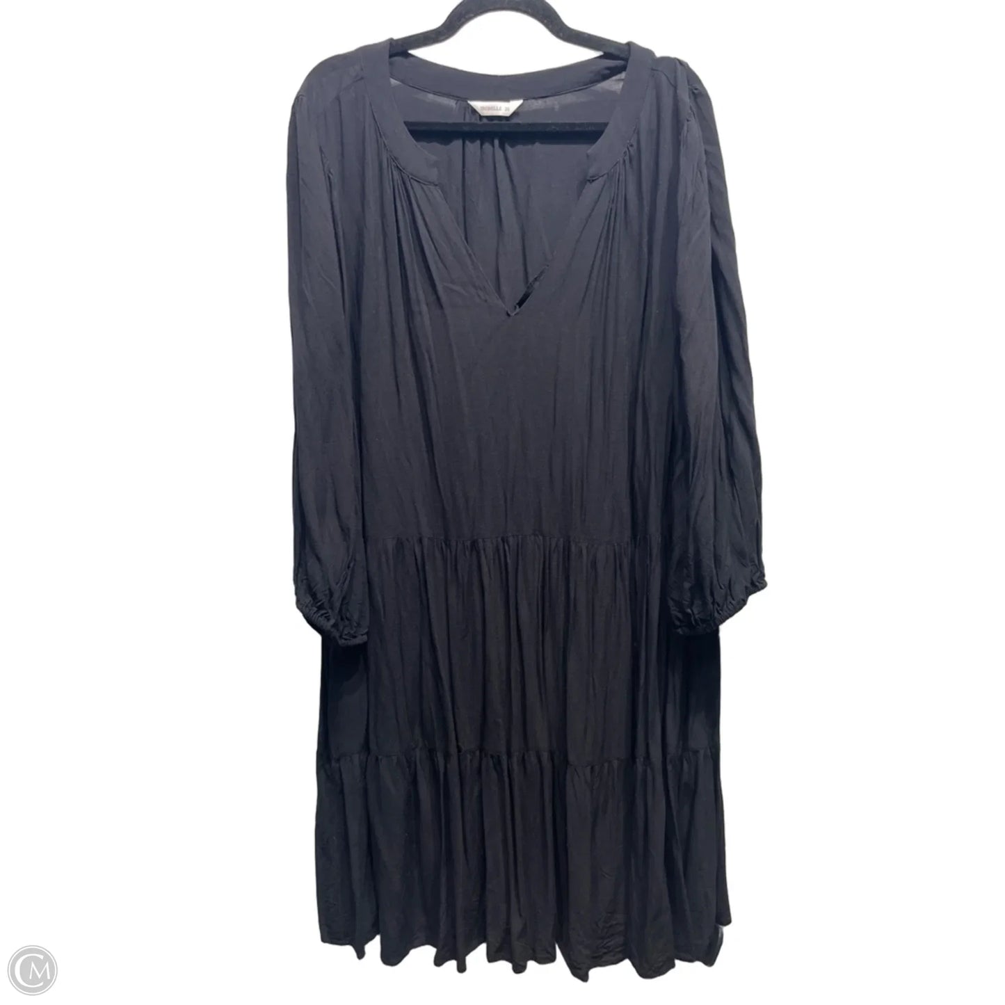 Dress Casual Short By Clothes Mentor In Black, Size: 20
