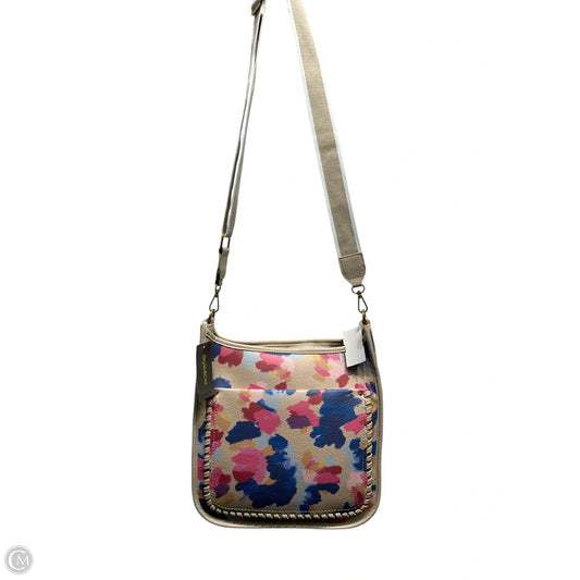Crossbody By Clothes Mentor, Size: Medium