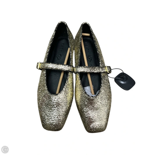 Shoes Flats By Katy Perry In Gold, Size: 10