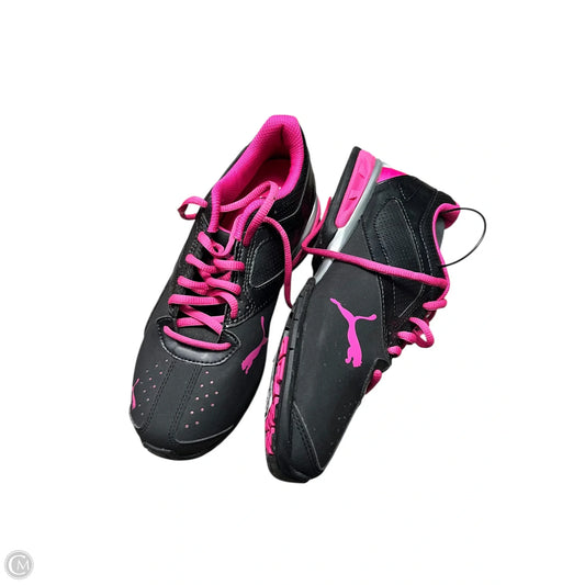 Shoes Sneakers By Puma In Black & Pink, Size: 7