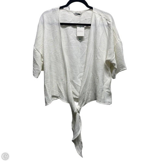 Top Short Sleeve By clozoz In White, Size: Xl