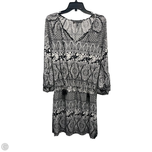 Dress Casual Short By White House Black Market In Black & Pink, Size: S