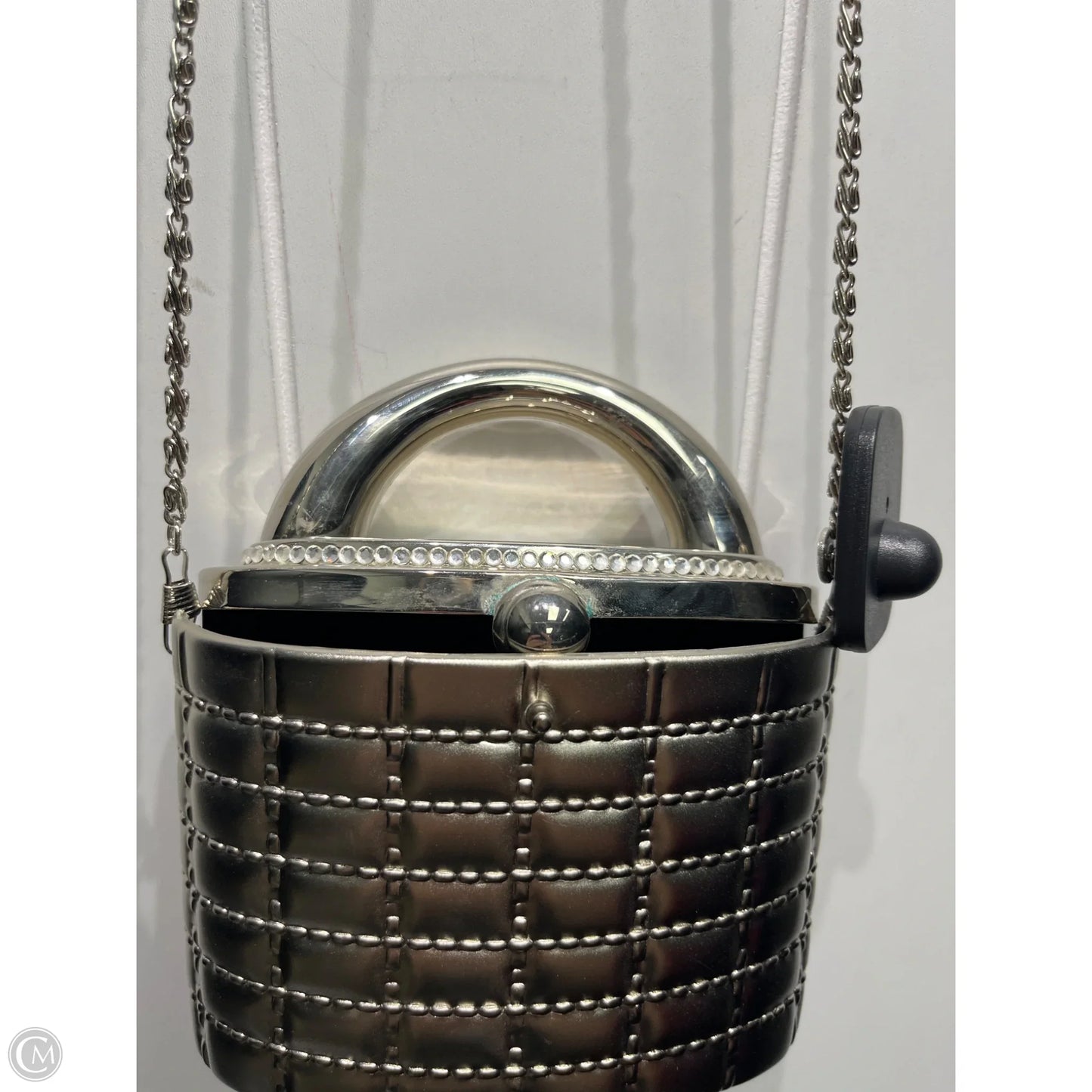 Crossbody By Clothes Mentor, Size: Medium