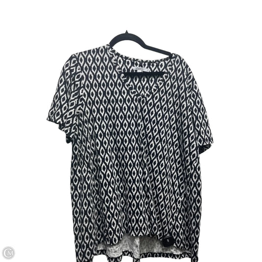 Top Short Sleeve By Chicos In Black & White, Size: Xl