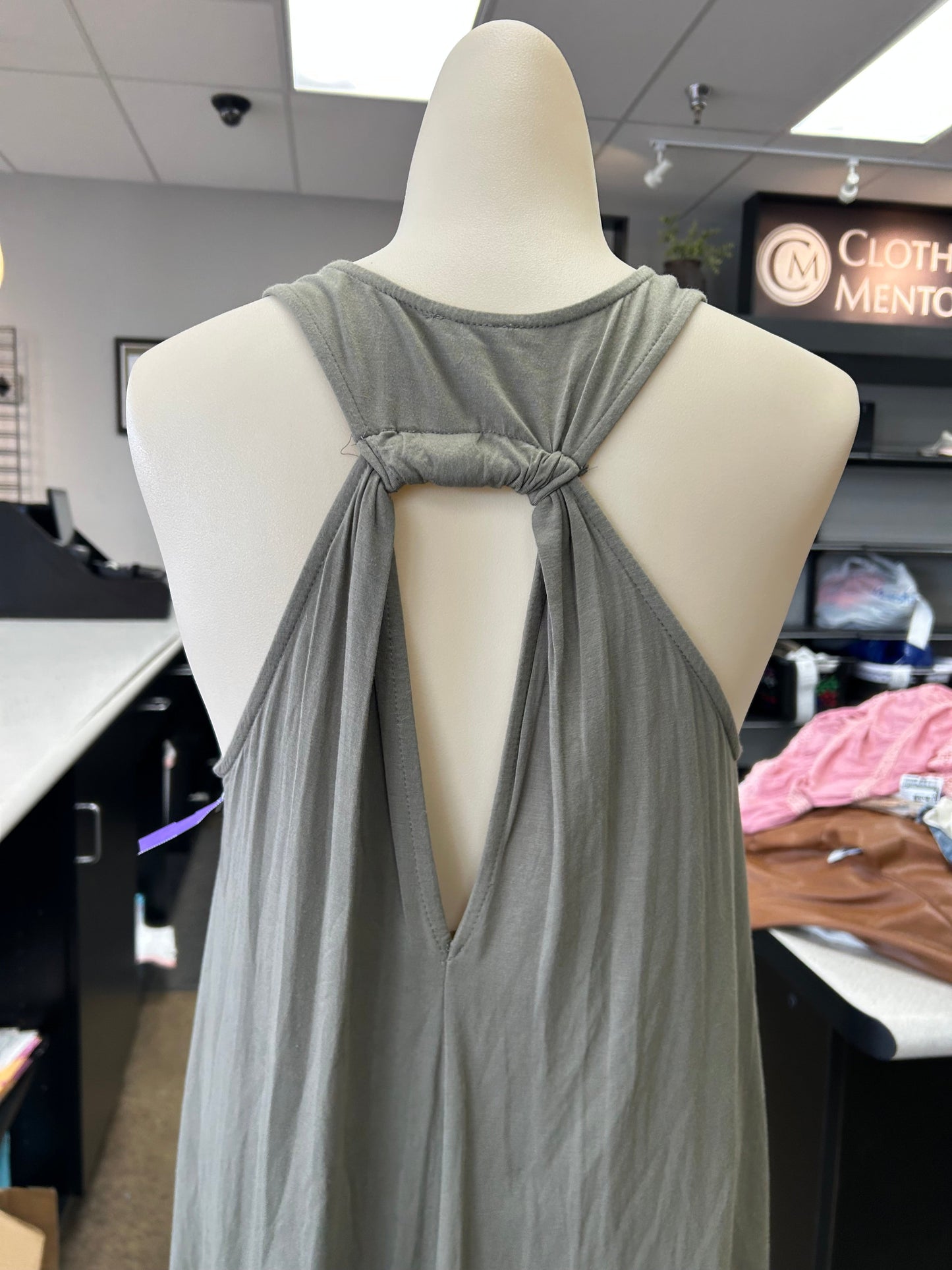 Top Sleeveless By Pol In Green, Size:S