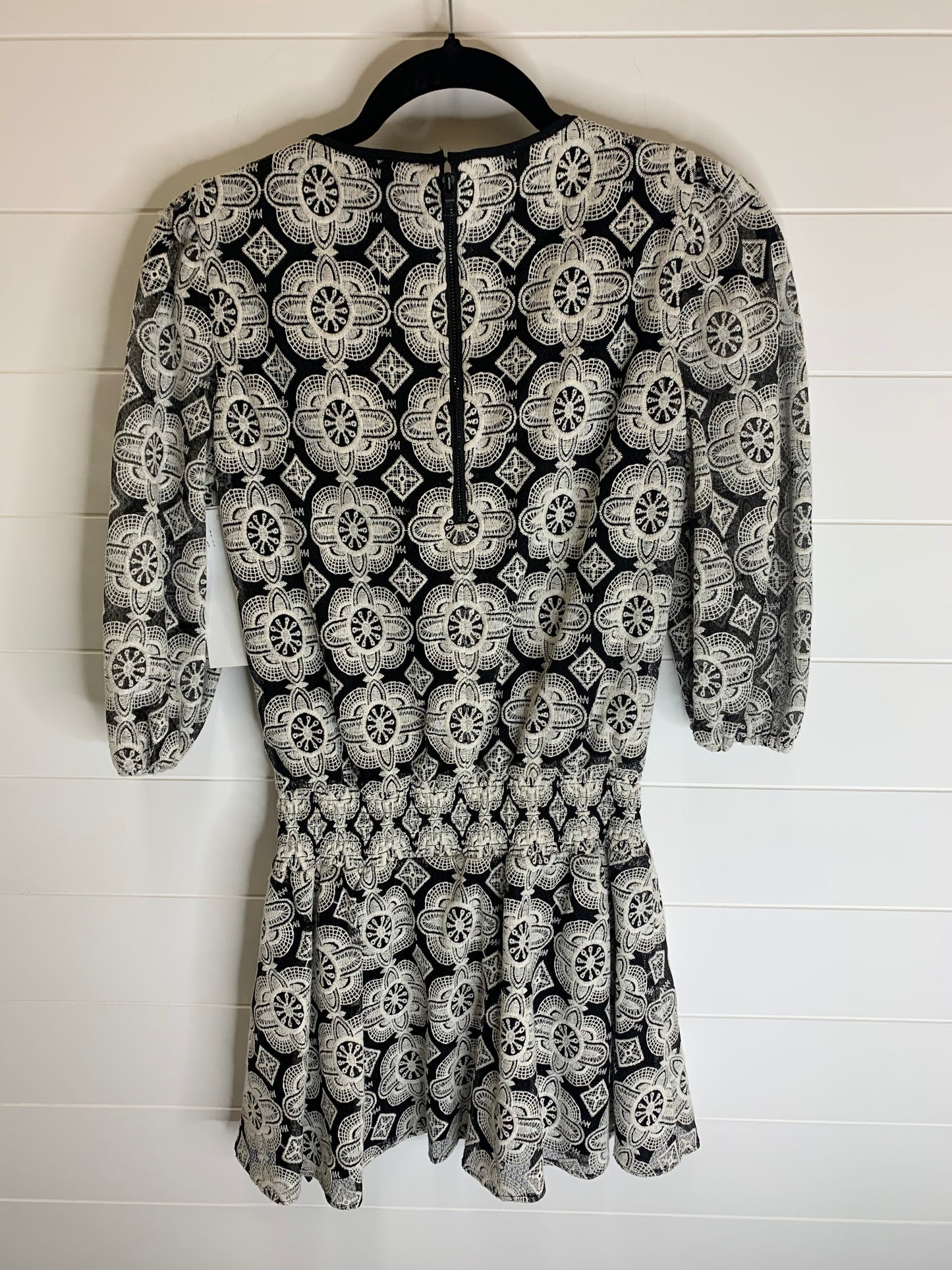 Tunic Long Sleeve By Alice + Olivia  Size: Xs