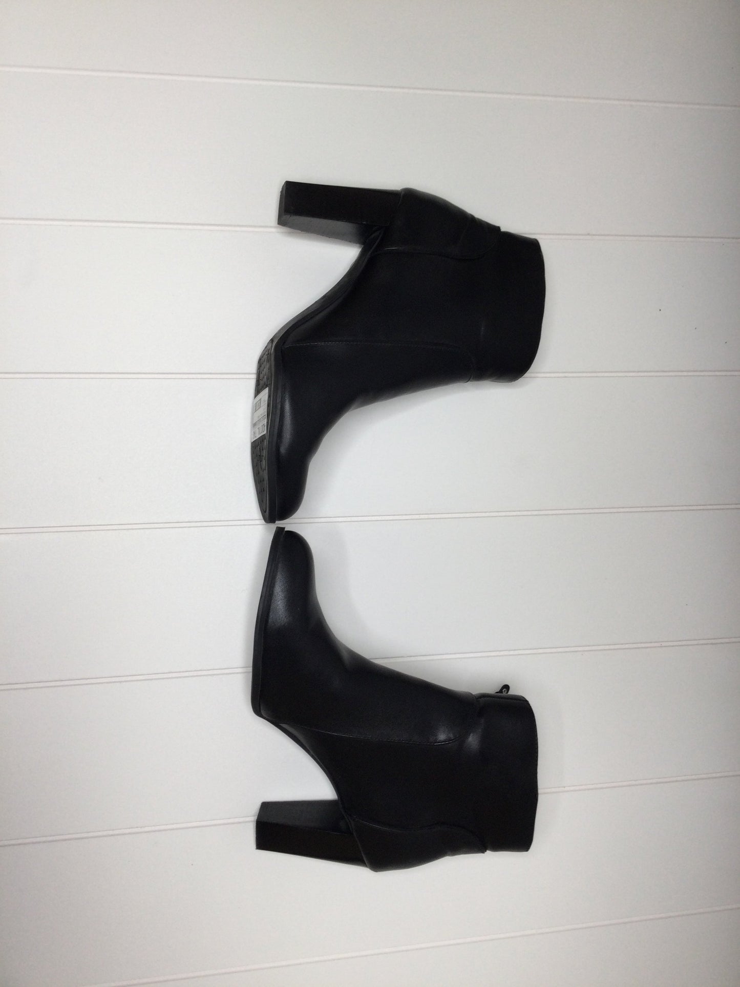 Boots Ankle Heels By Adrienne Vittadini  Size: 9.5