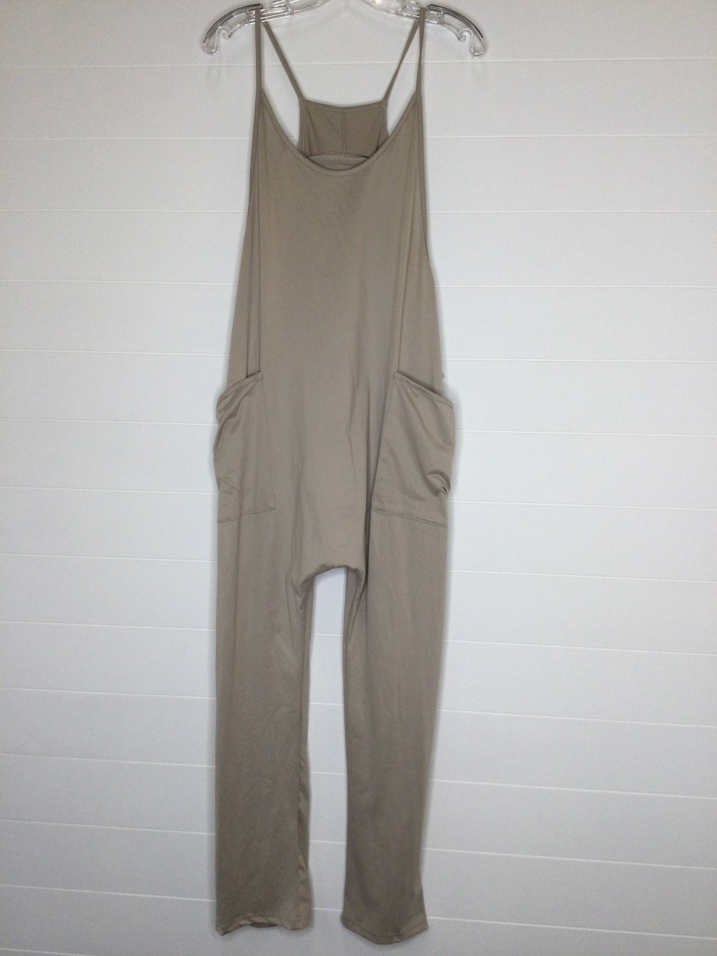 Jumpsuit By Clothes Mentor  Size: M