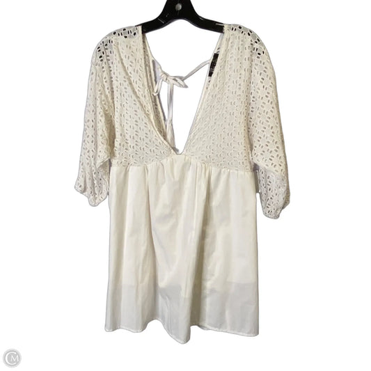 Dress Casual Short By Blue Blush In Cream, Size: L