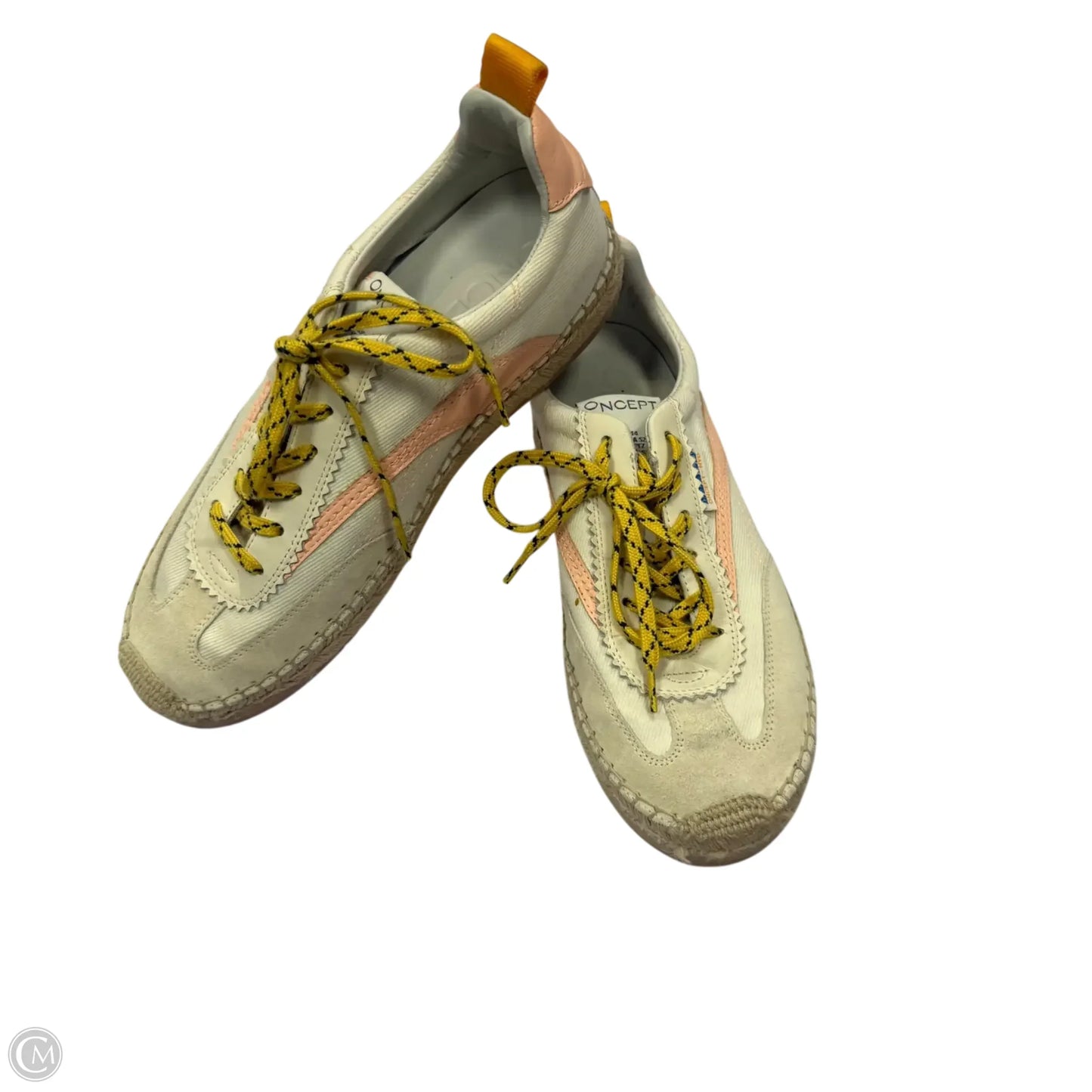 Shoes Sneakers By Cmb In Cream, Size: 9.5