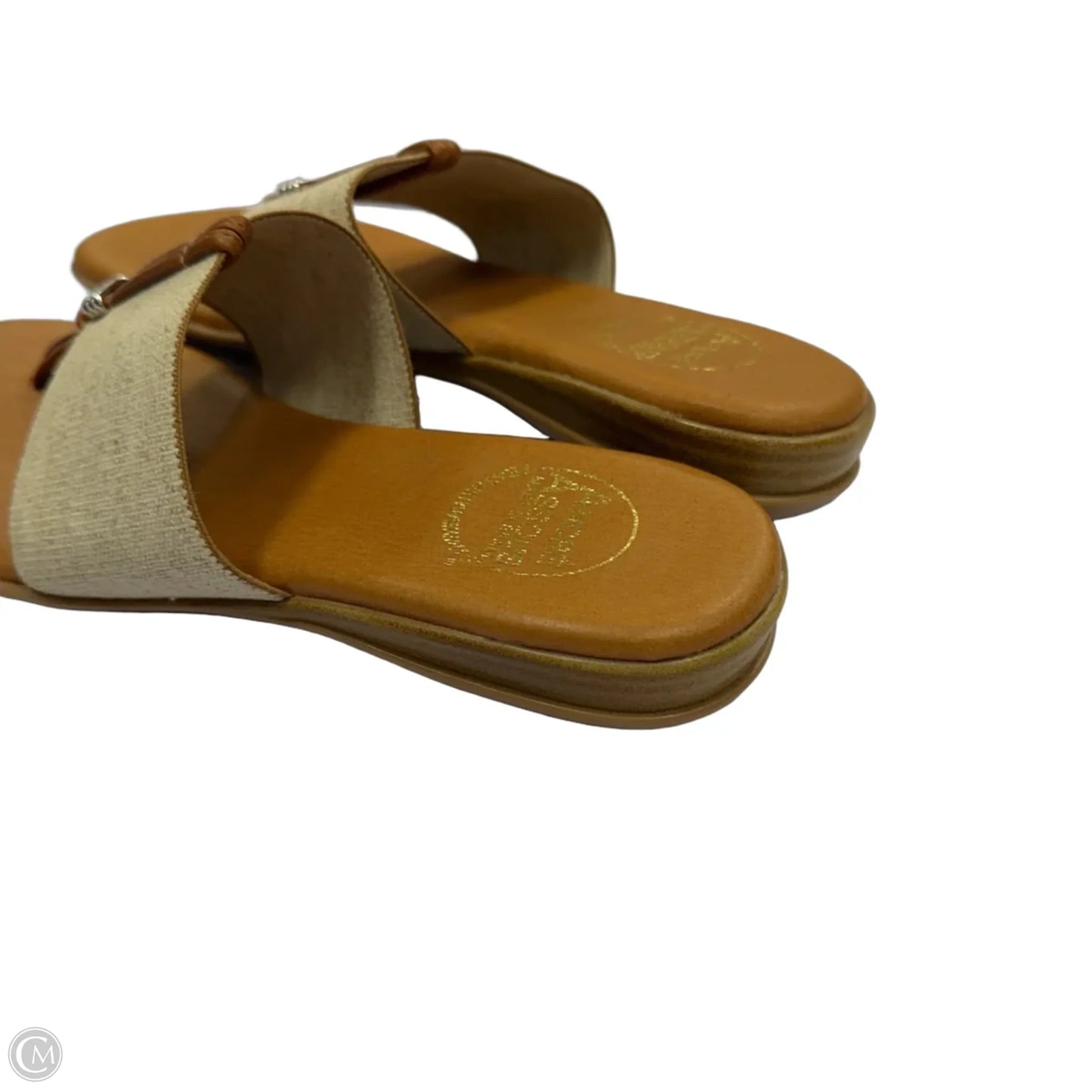 Sandals Flats By Cmc In Cream, Size: 8