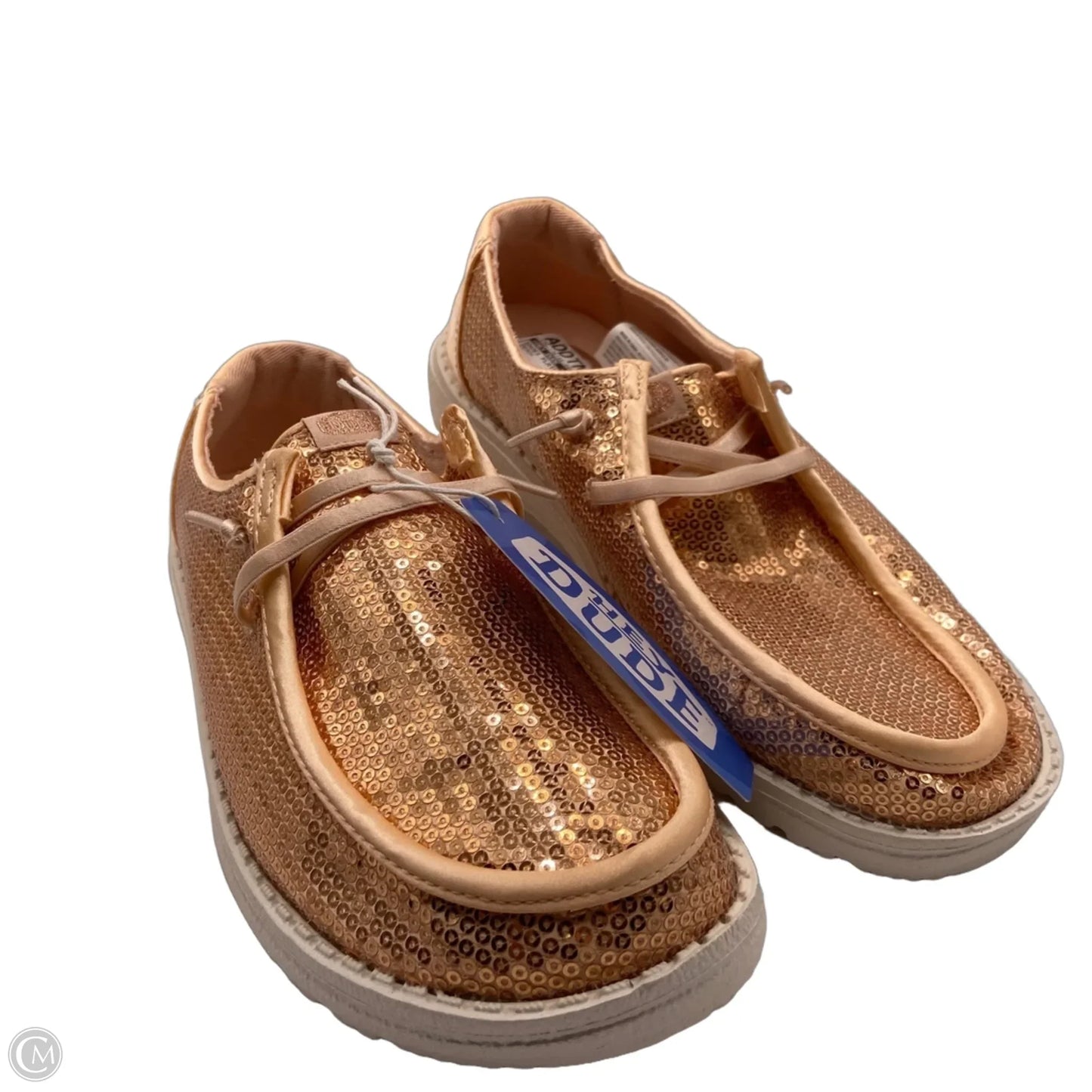 Shoes Flats By Hey Dude In Peach, Size: 7