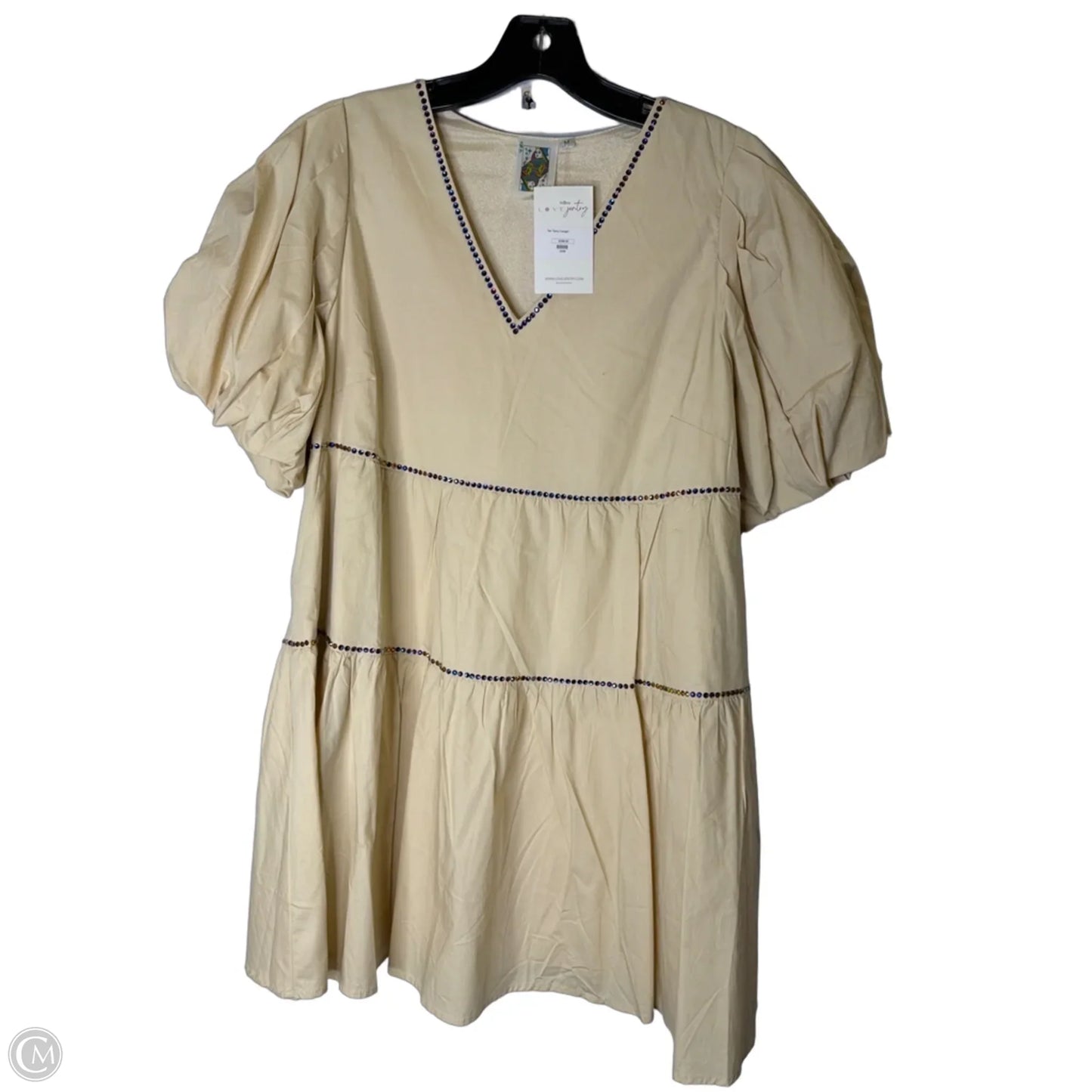 Dress Casual Short By Clothes Mentor In Cream, Size: M