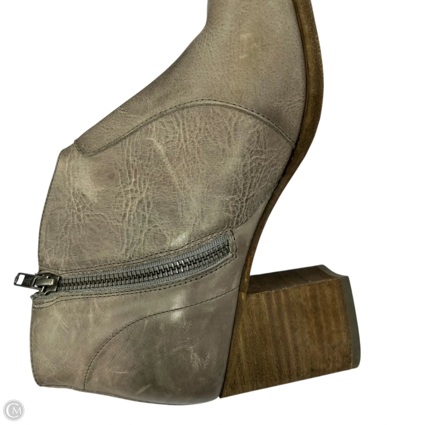 Boots Designer By Frye In Grey, Size: 8