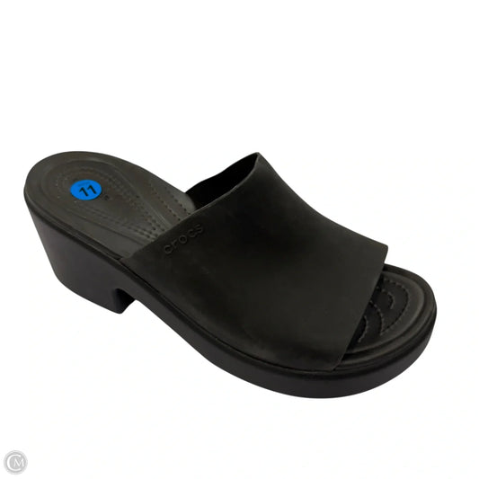 Sandals Heels Block By Crocs In Black, Size: 11