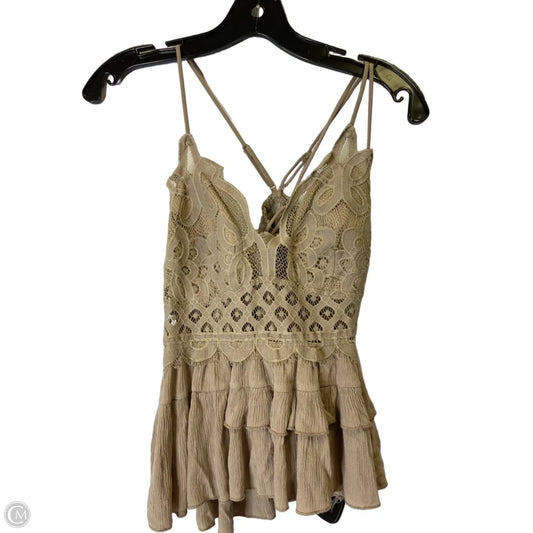 Top Sleeveless By Zenana In Taupe, Size: L