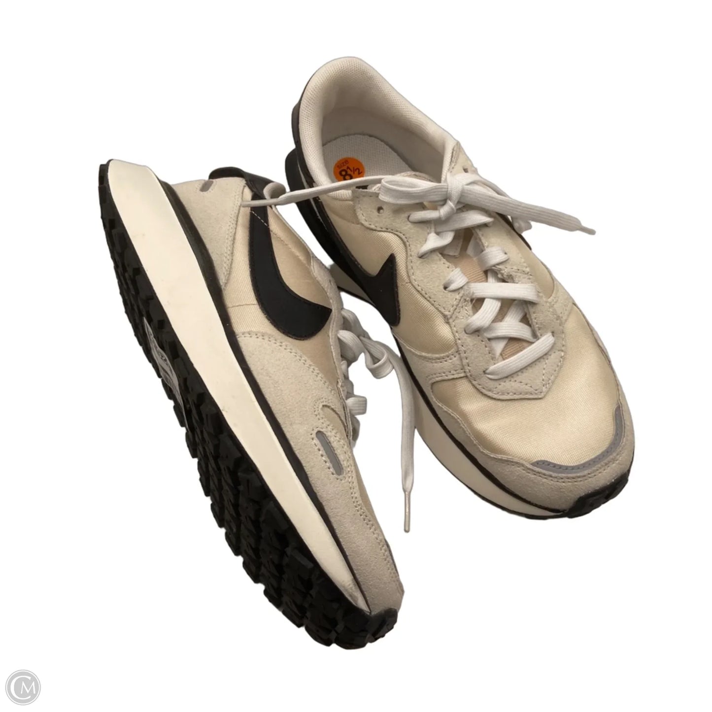 Shoes Athletic By Nike In Cream, Size: 8.5