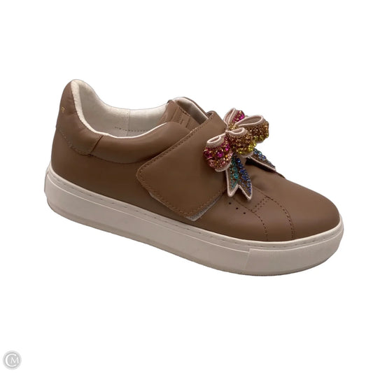 Shoes Designer By Kurt Geiger In Beige, Size: 10