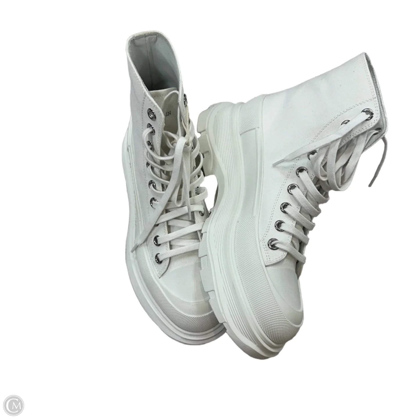 Shoes Luxury Designer By Alexander Mcqueen In White, Size: 9