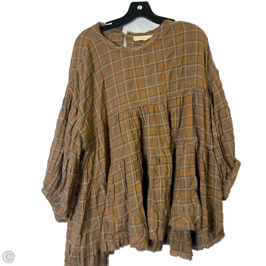 Top Short Sleeve By By Together In Brown, Size: L