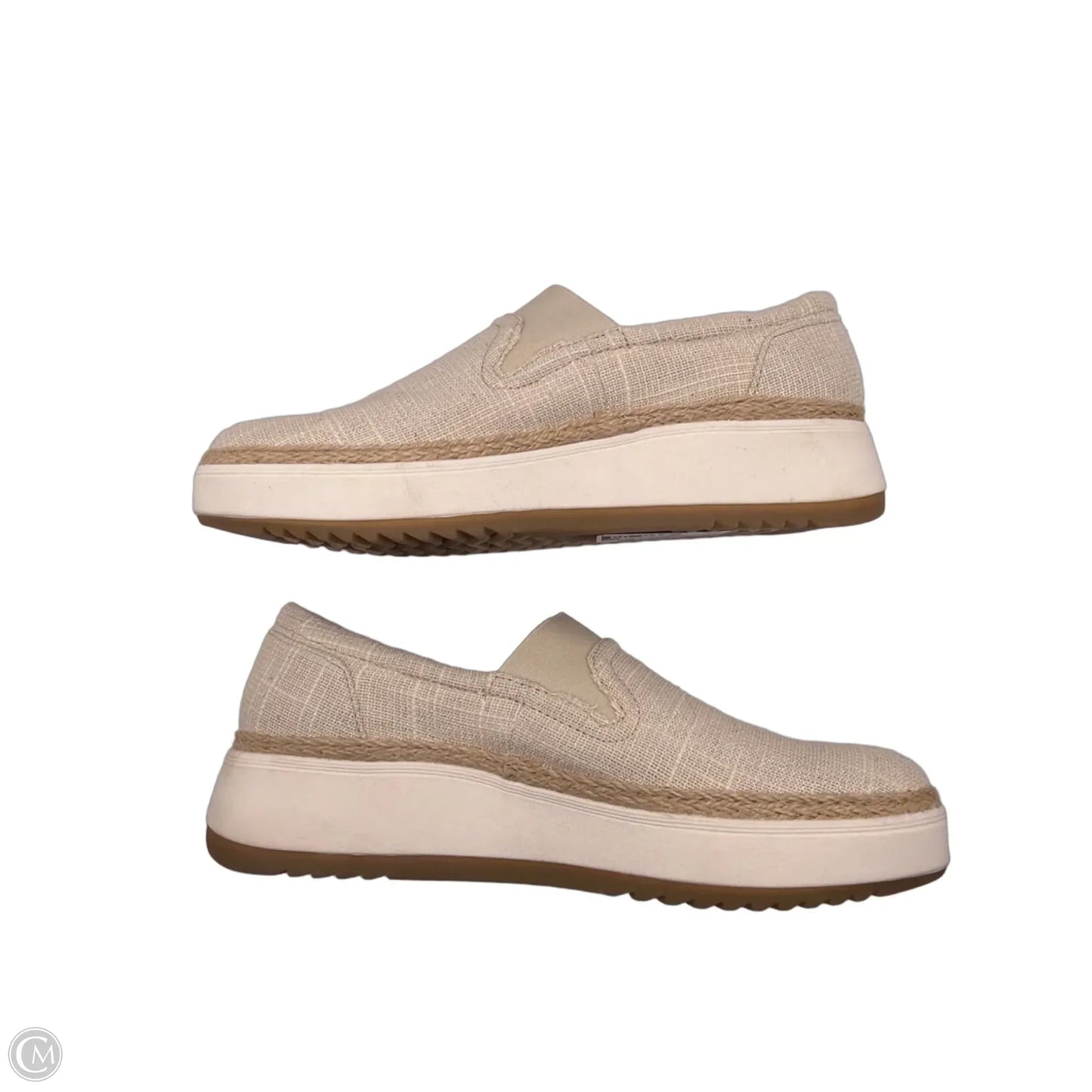 Shoes Flats By Clarks In Cream, Size: 10
