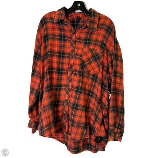 Top Long Sleeve By Wild Fable In Plaid Pattern, Size: L