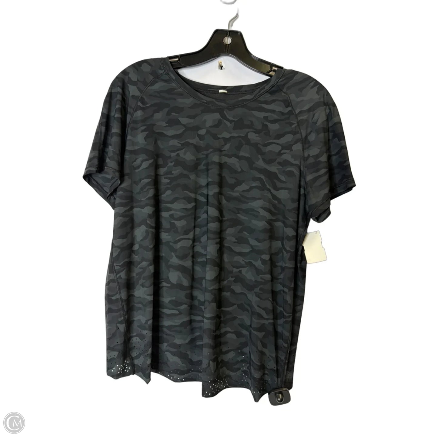 Athletic Top Short Sleeve By Lululemon In Camouflage Print, Size: M
