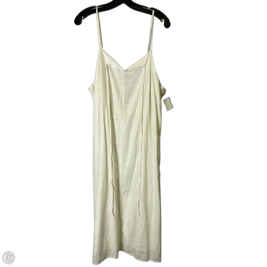 Dress Casual Short By Universal Thread In White, Size: Xxl