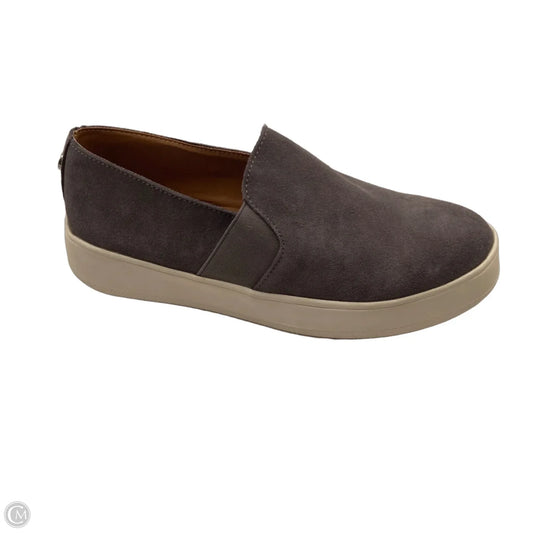 Shoes Flats By Steve Madden In Grey, Size: 10