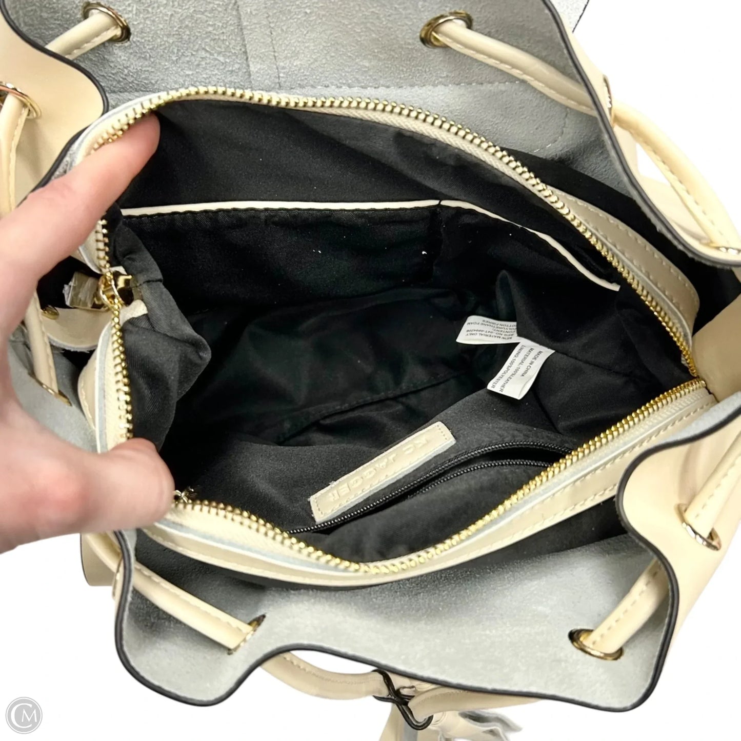 Backpack Leather By Kc Jagger, Size: Medium