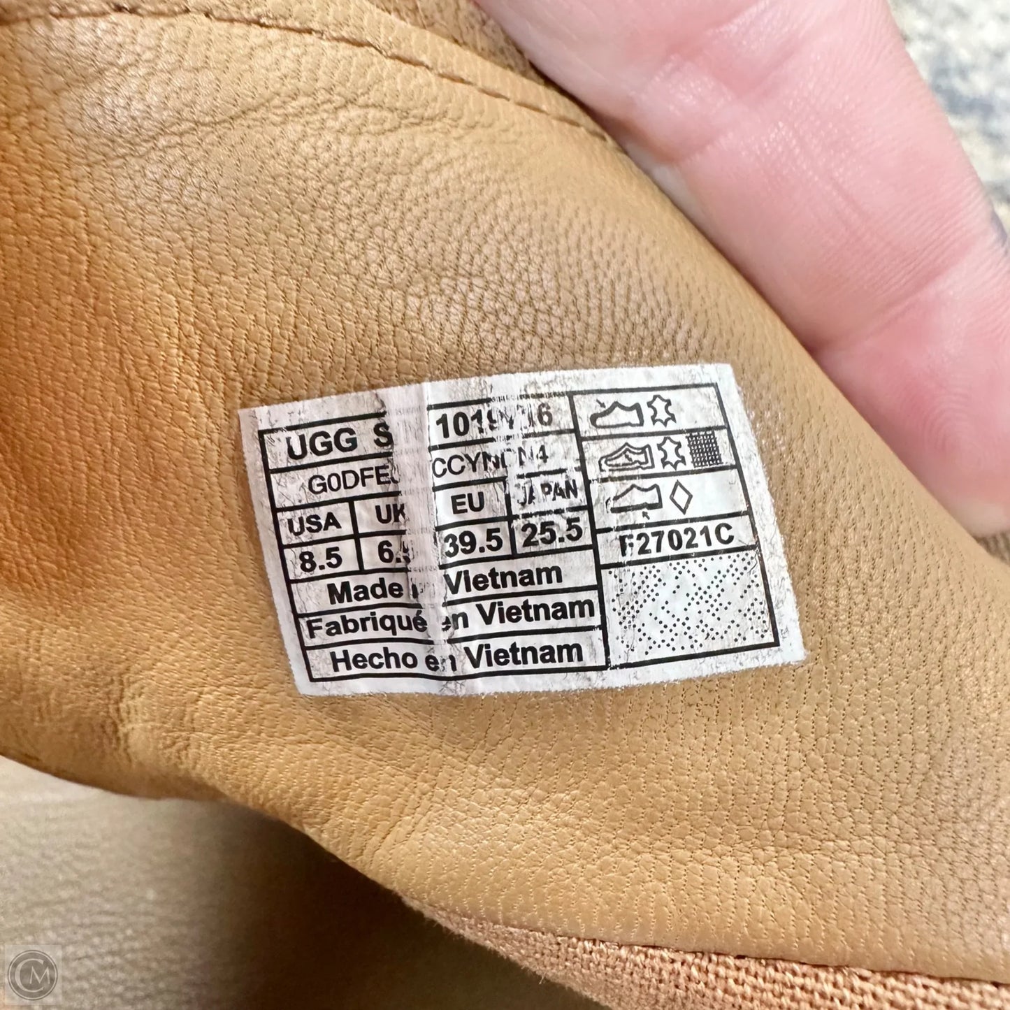 Shoes Designer By Ugg In Brown, Size: 8.5