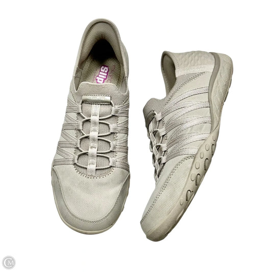 Shoes Athletic By Skechers In Tan, Size: 9.5