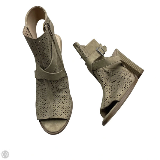 Shoes Heels Block By Restricted In Brown, Size: 9