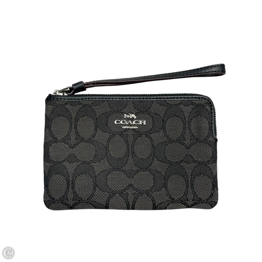 Wristlet Designer By Coach, Size: Medium