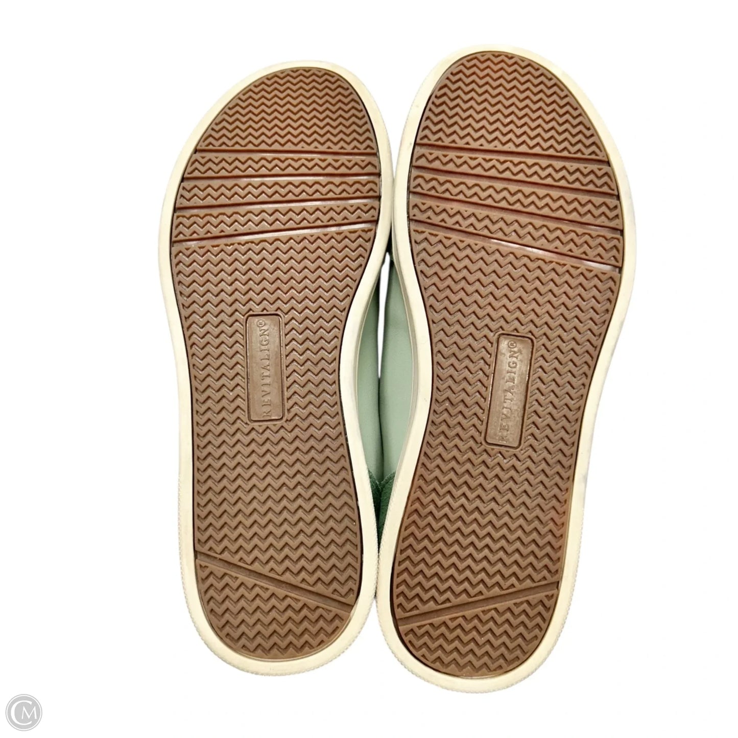 Shoes Flats By Revitalign In Green, Size: 7