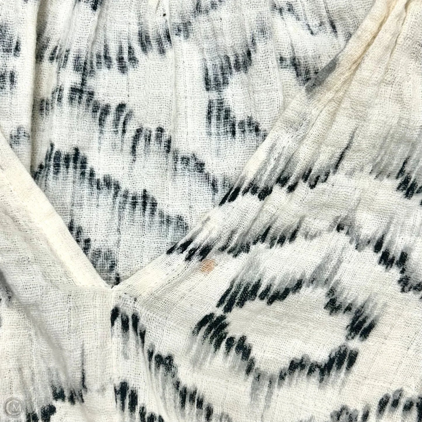 Top Long Sleeve By Porridge In Cream & Grey, Size: Xs