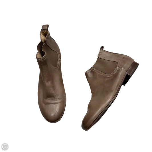 Boots Designer By Frye In Brown, Size: 7